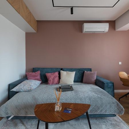 Opal Beachfront Apartment Varna Bagian luar foto
